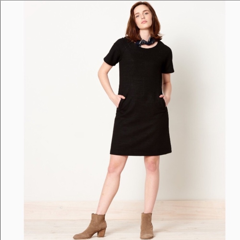 Brass Clothing Knit Dress in Black - size Small